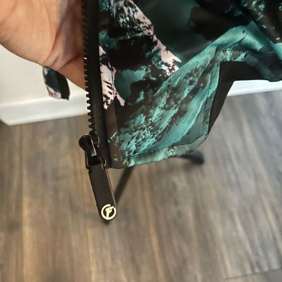 Fresh Hoods Highest Goal Bomber Jacket Sz Medium EUC unisex sizing - Picture 5 of 9